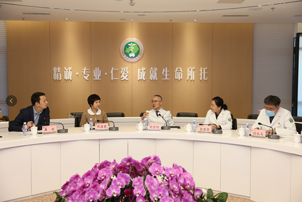 【合作新篇】赤峰市腫瘤醫(yī)院赴遼寧省腫瘤醫(yī)院交流座談，開啟合作新篇章