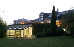 hotel luccotel loches touraine piscine groupe